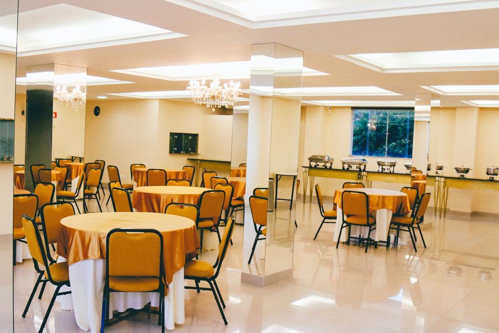 Hotel Pedra Negra Gov. Valadares Говернадор-Валадарис Экстерьер фото