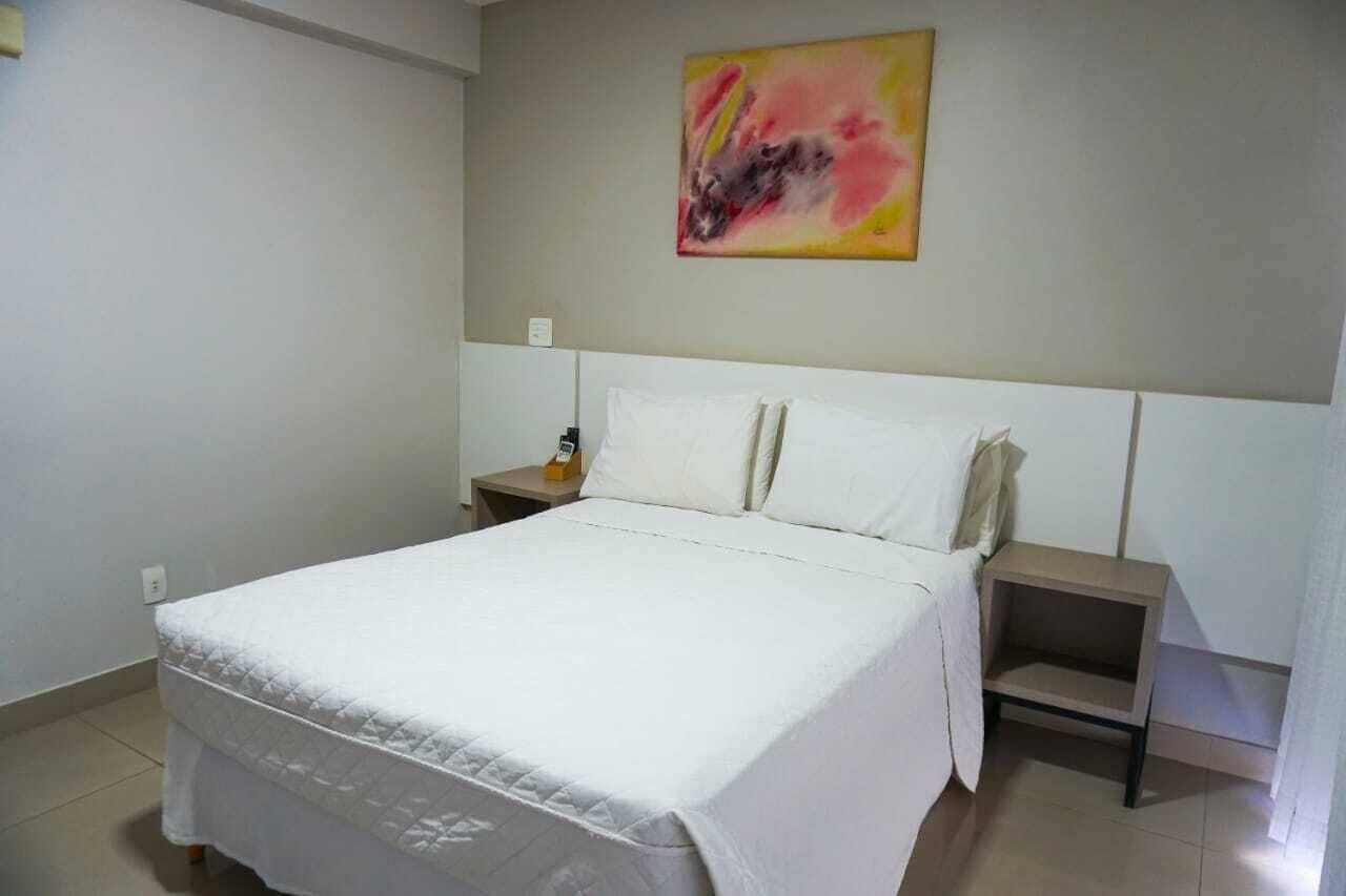 Hotel Pedra Negra Gov. Valadares Говернадор-Валадарис Экстерьер фото